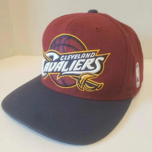 Mitchel & Ness NBA  Cleveland Cavaliers Two-Tone Mens Snapback Hat.